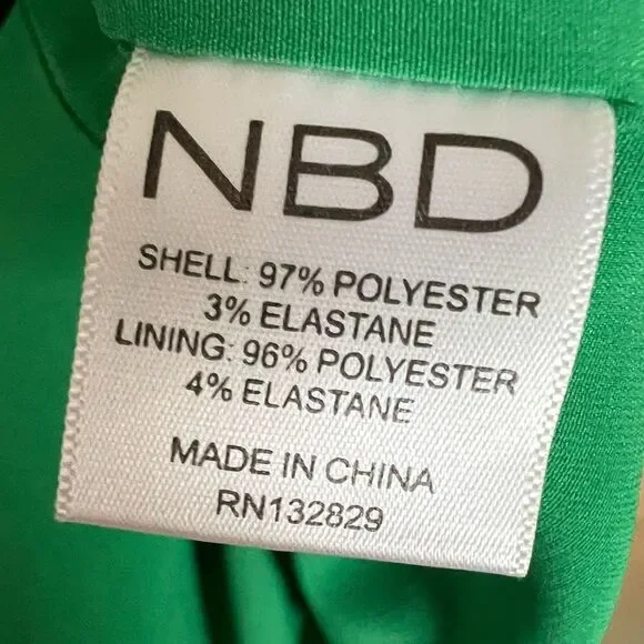 Revolve NBD Sugar Pine Bodycon in Kelly Green - Picture 4 of 15